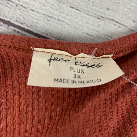 FREE KISSES Tie Waist Crop Top Junior’s Plus Sz 1X, 3X Burnt Orange Belly Shirt - Picture 7 of 9